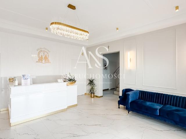 Nowoczesny gabinet medyczny 17,9 m² w prestiżowym centrum