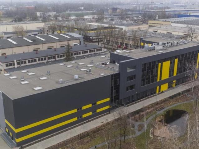 Nowoczesny lokal biurowo magazynowy 353 m2 w Warszawie