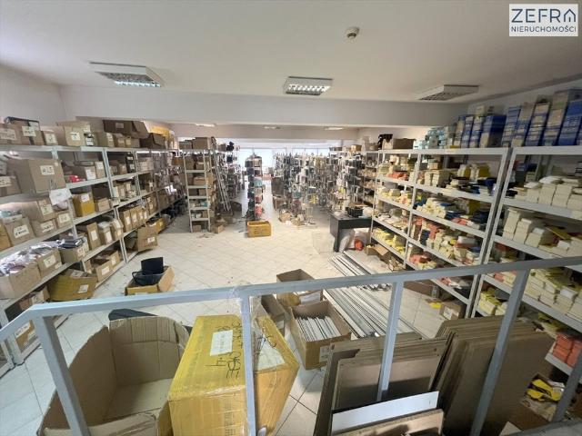 Nowoczesny lokal biurowo usługowy 191 m2 z parkingiem