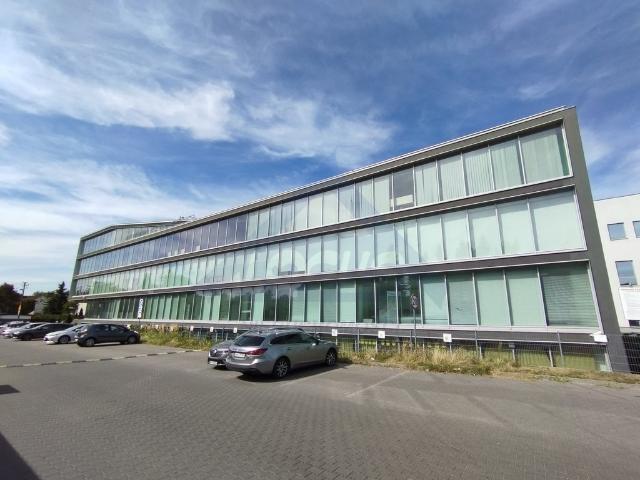 Wynajmę nowoczesny lokal biurowy 120 m² z parkingiem
