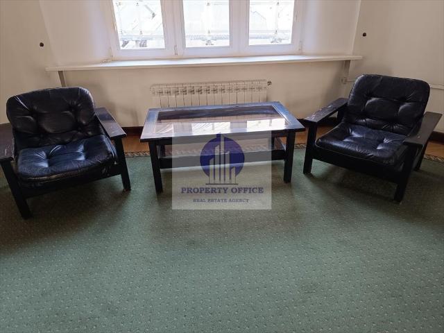 Nowoczesny lokal biurowy 15,25 m² z dostępem do sal konferencyjnych