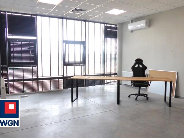 Nowoczesny lokal biurowy 37,25 m² z parkingiem i monitoringiem