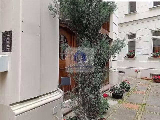 Nowoczesny lokal biurowy 50 m2 z klimatyzacją i światłowodem