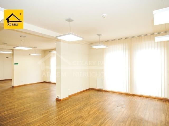 Nowoczesny lokal 163 m2 w centrum Lublina z miejscami postojowymi