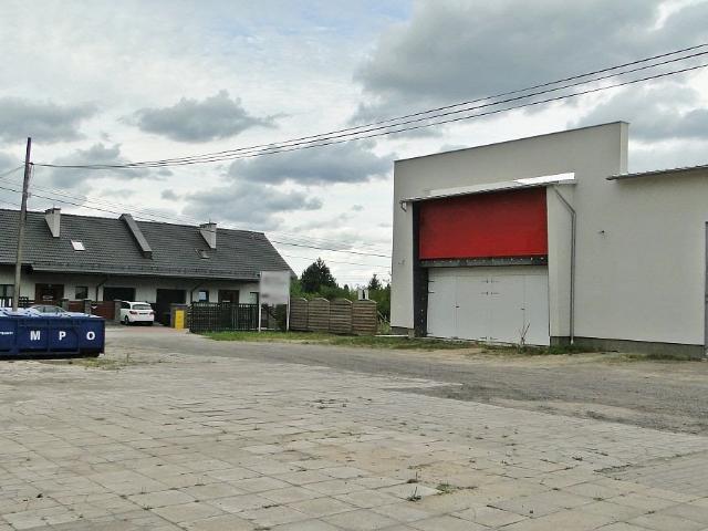 Nowoczesny lokal 400 m2 z parkingiem i możliwością aranżacji
