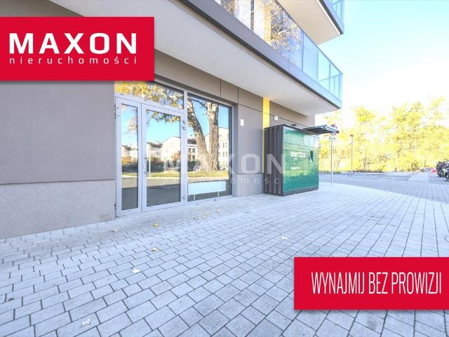 Nowoczesny lokal 43 m2 z dużymi witrynami i parkingiem