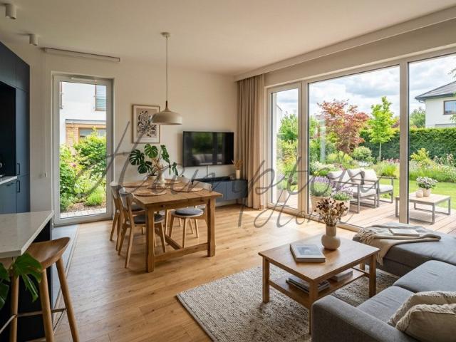 Nowoczesny segment 82,8 m² z ogrodem i 4 pokojami