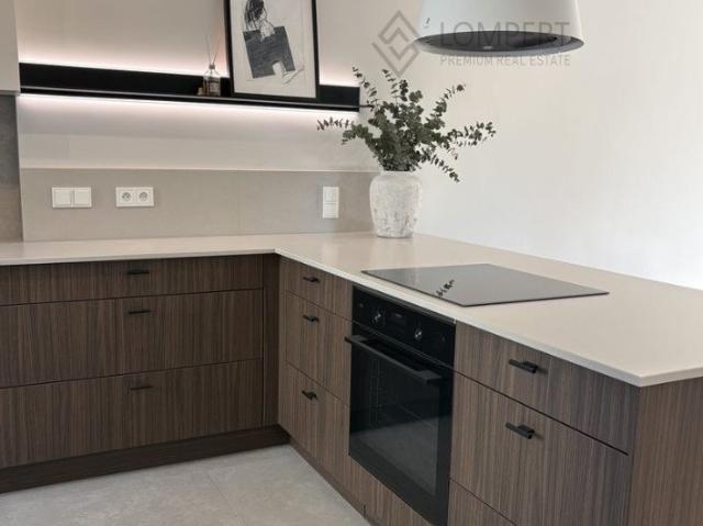 Nowoczesny, wyremontowany dom 200 m² z 3 sypialniami na Mokotowie