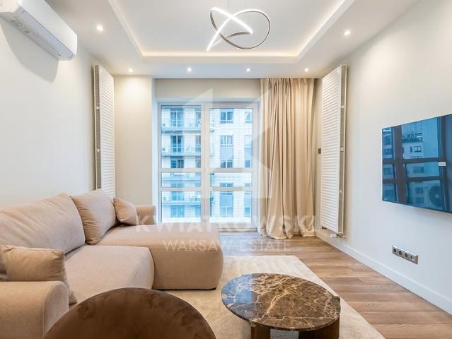 Nowoczesny 2 pokojowy apartament w Platinum Towers balkon