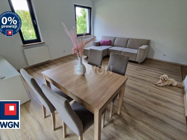 Nowoczesny 2 pokojowy apartament z tarasem i widokiem na zieleń