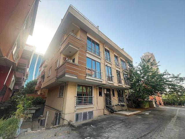 Nowoczesny 2 pokojowy apartament w Ataşehir, blisko metra! polecam!