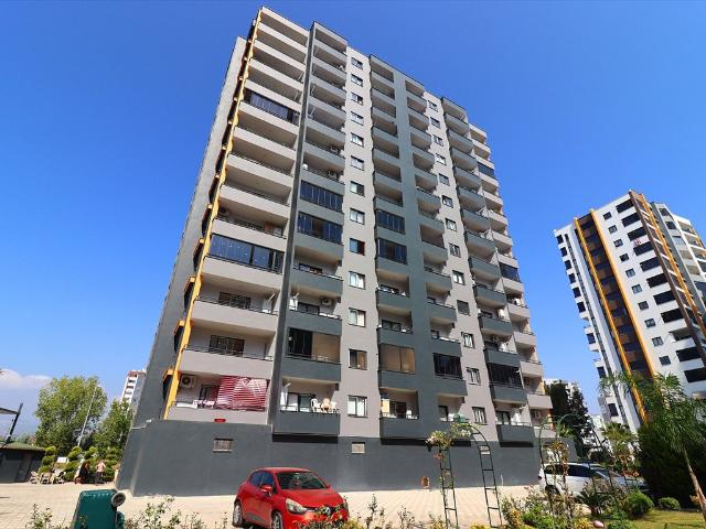 Nowoczesny 3 sypialniowy apartament blisko morza w Mersin
