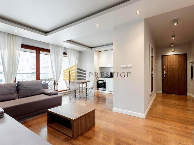 Nowoczesny 3 pokojowy apartament 72 m² z loggią