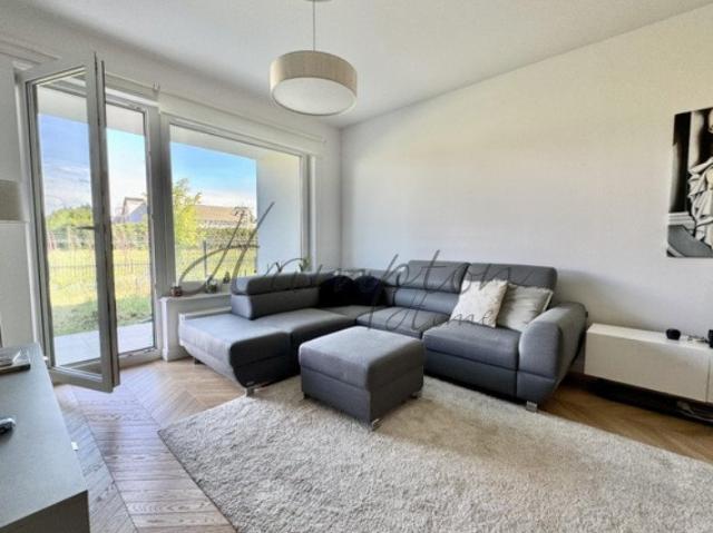 Nowoczesny 3 pokojowy apartament z ogródkiem i tarasem
