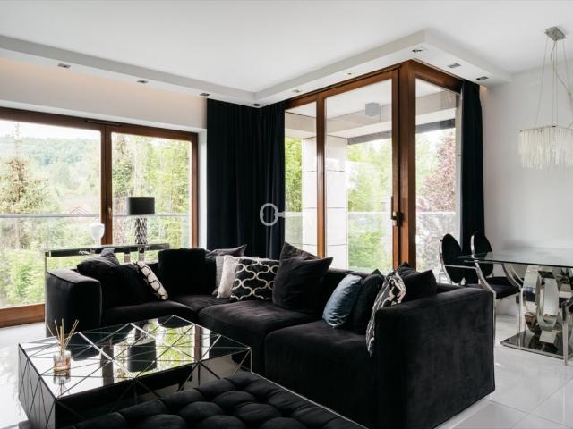 Nowoczesny 3 pokojowy apartament z balkonem i garażem