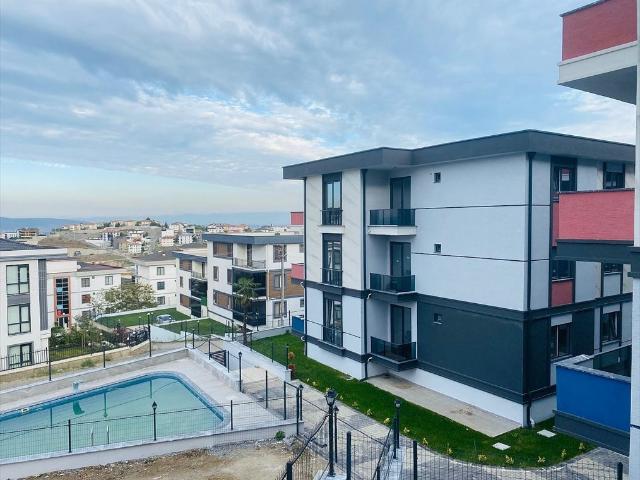 Nowoczesny 3 pokojowy apartament z basenem i ochroną