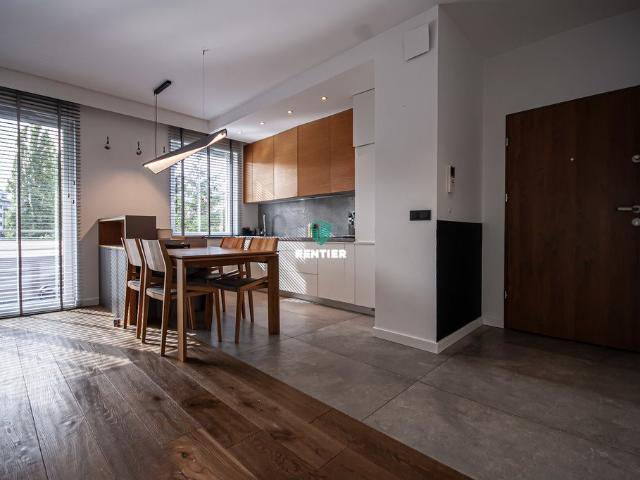 Nowoczesny 3 pokojowy apartament z garażem i windą