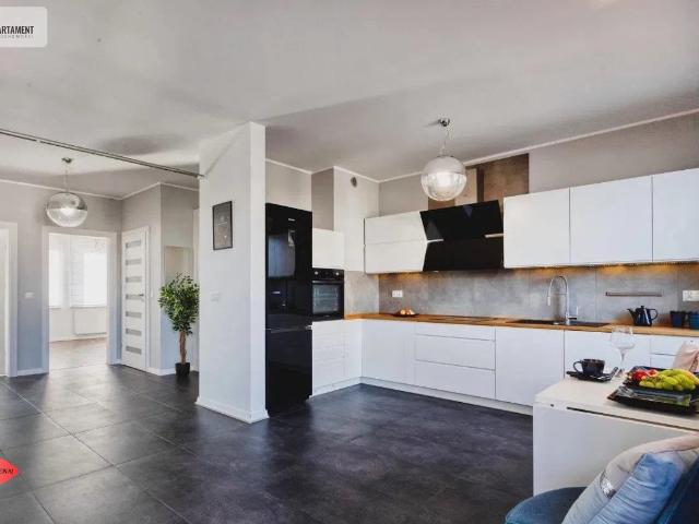 Nowoczesny 3 pokojowy apartament z garażem i klimatyzacją