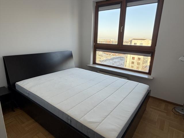 Wynajmę nowoczesny 3 pokojowy apartament z widokiem na centrum