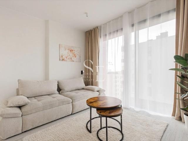 Nowoczesny 3 pokojowy apartament z widokiem na centrum