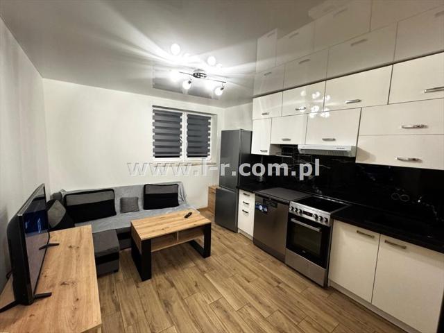 Nowoczesny 40 m² apartament z Wi Fi i parkingiem
