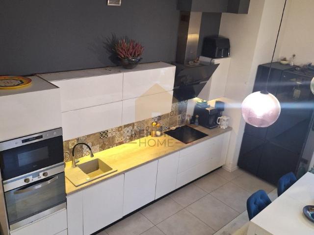 Nowoczesny 4 pokojowy apartament z miejscem parkingowym