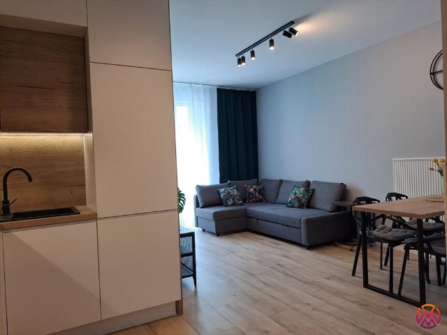 Nowoczesny 4 pokojowy apartament z balkonem i parkingiem
