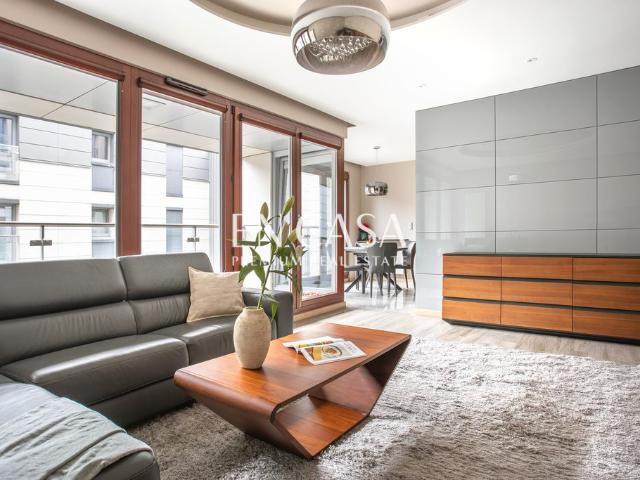 Nowoczesny 4 pokojowy apartament z loggią i miejscem parkingowym