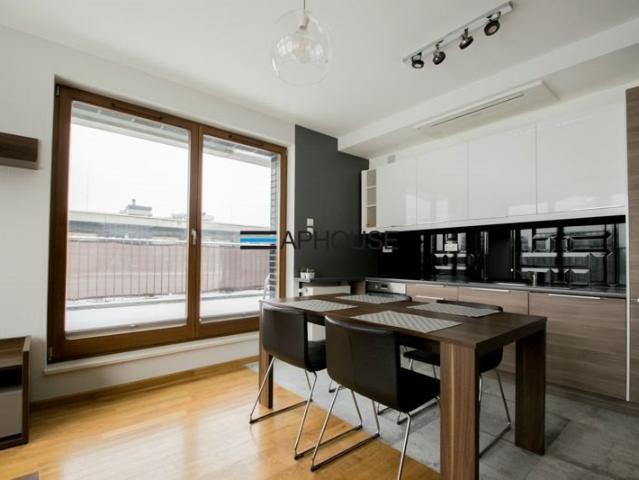Nowoczesny 56 m2 apartament z tarasem w prestiżowej inwestycji