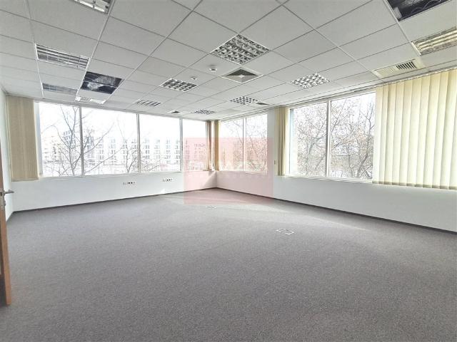 Nowoczesna powierzchnia biurowa 1442 m2 w Ochocie