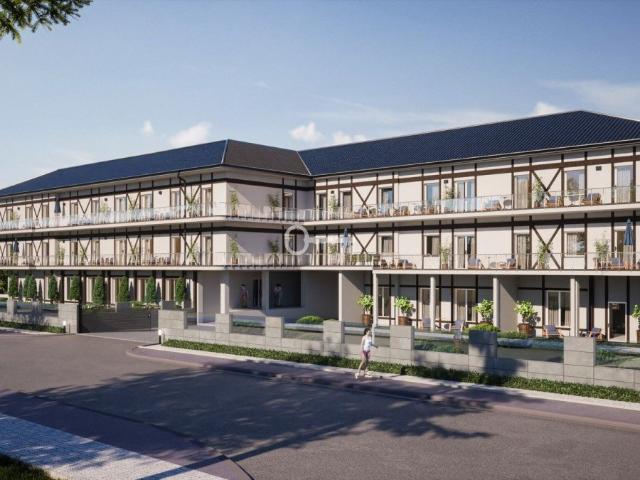 Nowoczesne mieszkanie nad jeziorem z prywatną plażą