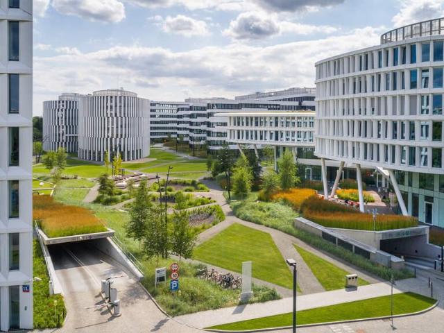 Nowoczesne biura 1095 m2 w prestiżowym kompleksie Warszawa Włochy