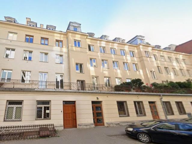 Nowoczesne biura 250 m2 w odrestaurowanej kamienicy