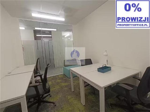 Nowoczesne biuro serwisowane 16 m² w Śródmieściu Warszawy