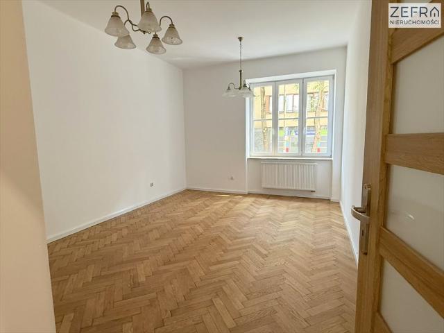 Na wynajem nowoczesne biuro 87,5 m² w odrestaurowanej kamienicy