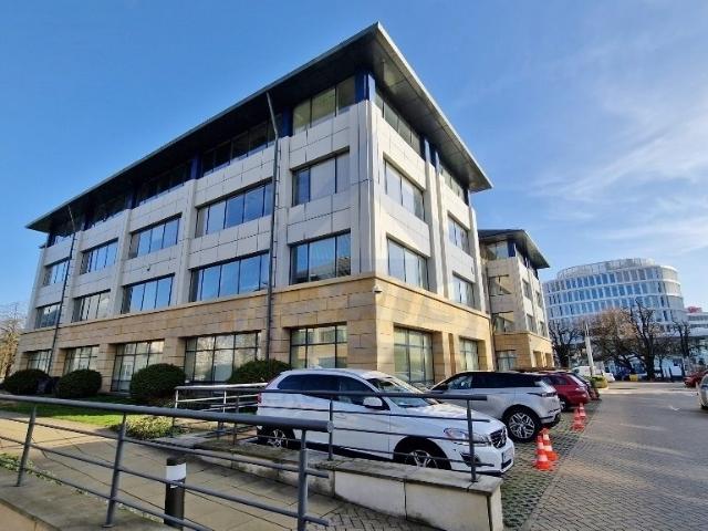 Nowoczesne biuro 174 m² w Wiśniowym Business Parku
