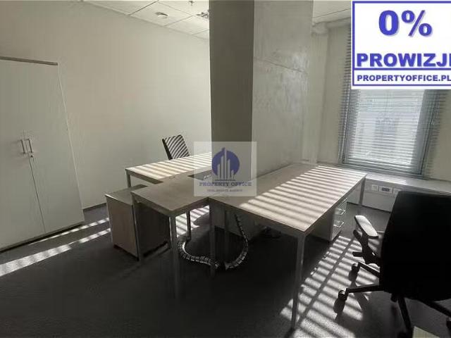 Nowoczesne biuro 120 m2 przy Rondzie ONZ w Warszawie