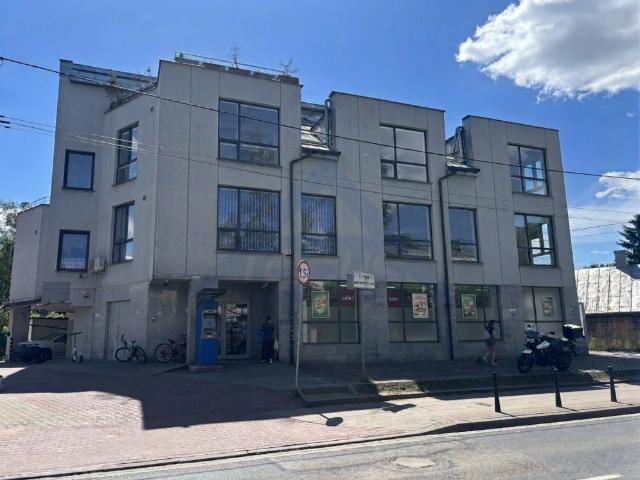 Nowoczesne biuro 130 m² w Wilanowie z parkingiem