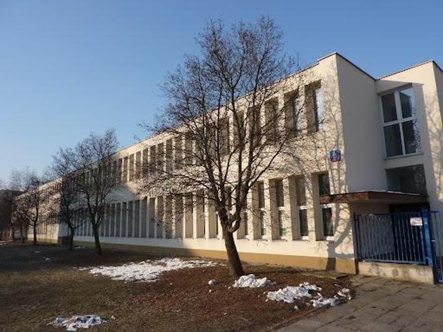 Nowoczesne biuro 290 m² na Mokotowie z parkingiem