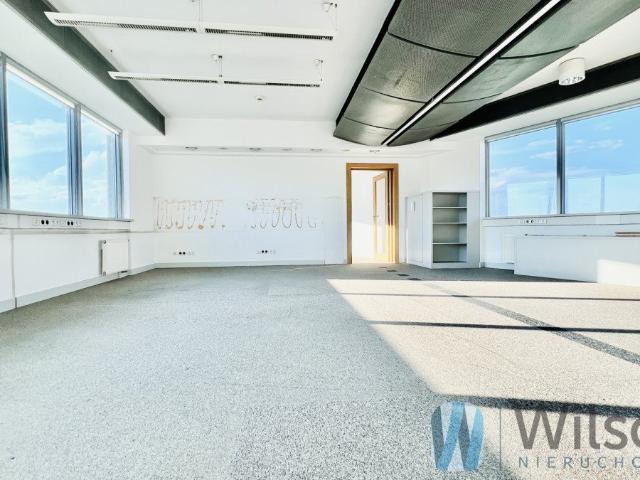 Nowoczesne biuro 298 m² z parkingiem, klimatem i świetną komunikacją