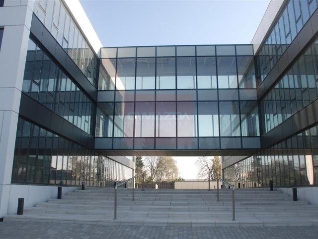 Polecam nowoczesne biuro 380 m² z parkingiem w Ursynowie
