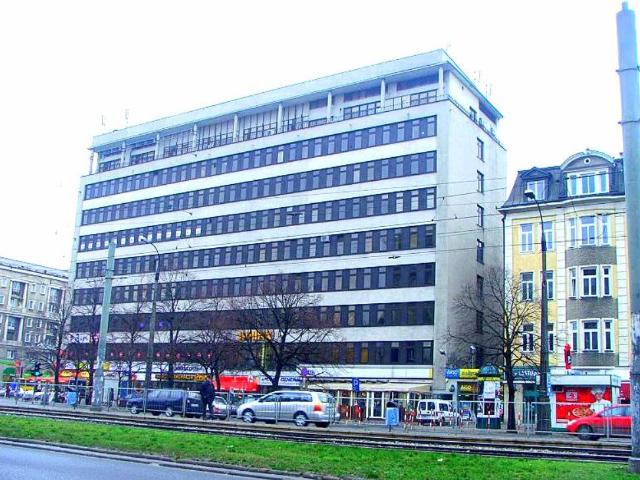 Nowoczesne biuro 99 m2 przy al. Solidarności w Warszawie