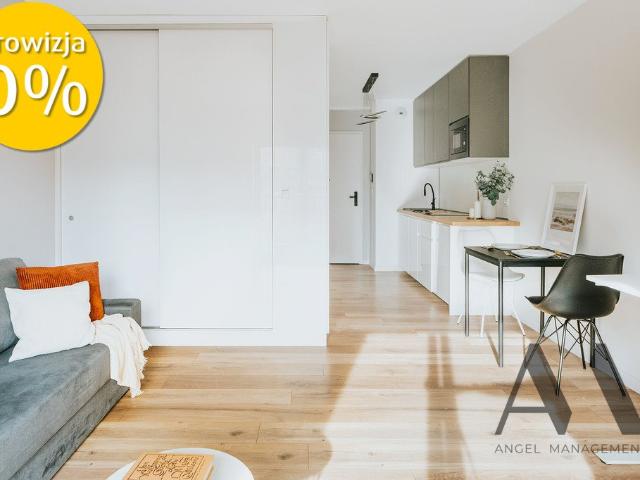 Nowoczesne studio 28 m2 w Angel City z SPA i blisko centrum