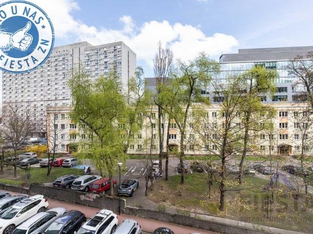 Nowoczesne 27 m² w centrum Warszawy, blisko metra