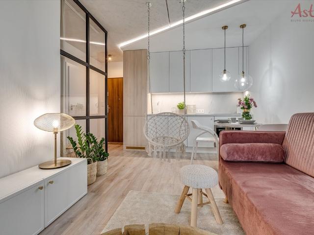 Nowoczesne 27 m² z balkonem, pełne wyposażenie