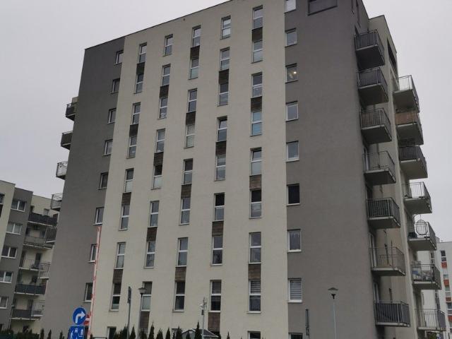 Nowoczesne 2 pokoje z dużym balkonem i komórką