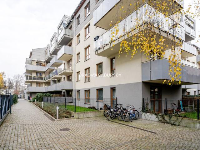 Nowoczesne 2 pokoje z dużym balkonem w Czyżynach