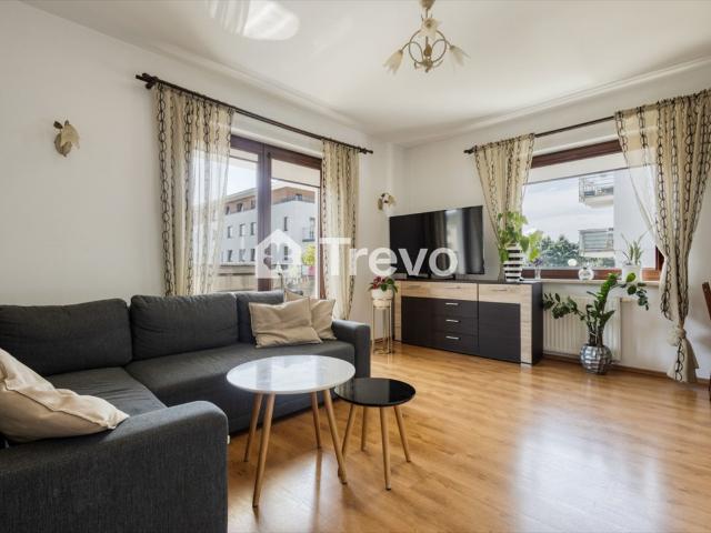 Do sprzedania przestronne 2 pokojowe mieszkanie 48 m² z balkonem