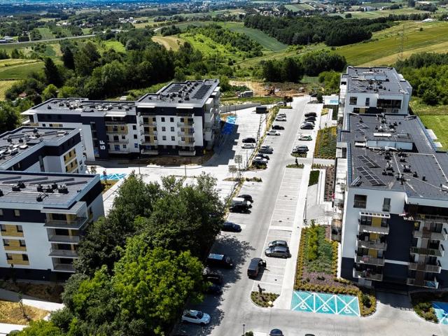 Nowoczesne 2 pokojowe mieszkanie z balkonem i windą polecam
