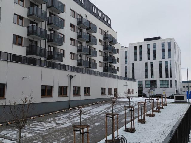 Nowoczesne 2 pokojowe mieszkanie z balkonem w Krzykach